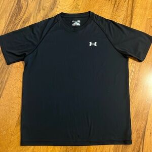 Under Armour heat gear‎ tshirt